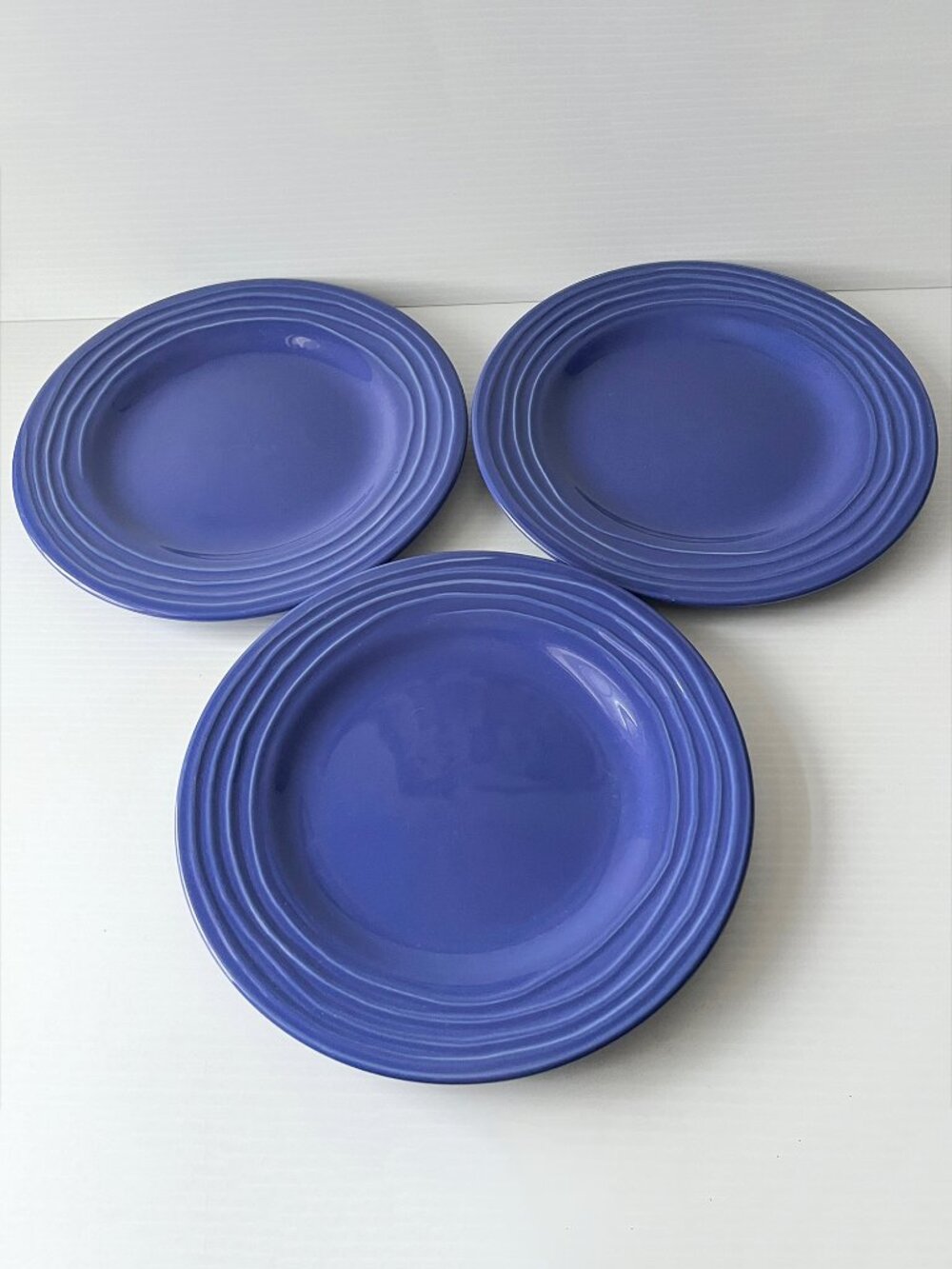 3 Royal Norfolk Dinner Plates Blue 10.5" Raised Ribbed Rim